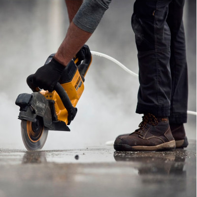 Резервуар для подачи воды DeWALT DCE6820N, без акб Резервуар для подачи воды DeWALT DCE6820N, без акб