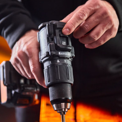 Аккумуляторная ударная дрель-шуруповерт DeWALT DCD86MM2T McLaren F1 Team Special Edition с 2 акб 4 Ah и з/у в кейсе TSTAK