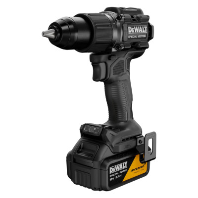 Аккумуляторная ударная дрель-шуруповерт DeWALT DCD86MP2T McLaren F1 Team Special Edition с 2 акб 5 Ah и з/у в кейсе TSTAK