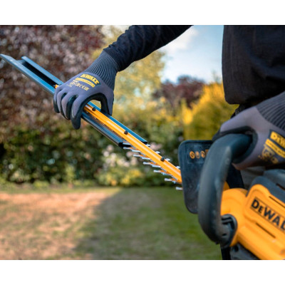 Аккумуляторный кусторез DeWALT DCMHT564N, без акб