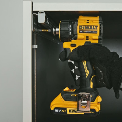 Аккумуляторная дрель-шуруповерт DeWALT DCD803NT, без акб в TSTAK Аккумуляторная дрель-шуруповерт DeWALT DCD803NT, без акб в TSTAK