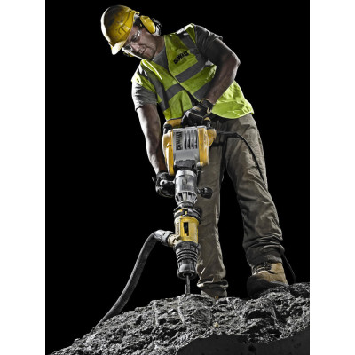 Молоток відбійний мережевий DeWALT D25902K