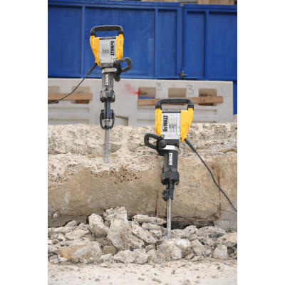 Відбійний молоток мережевий DeWALT D25961K