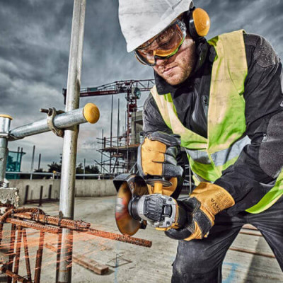 Аккумуляторная угловая шлифмашина DeWALT DCG406NT, без акб в TSTAK Аккумуляторная угловая шлифмашина DeWALT DCG406NT, без акб в TSTAK
