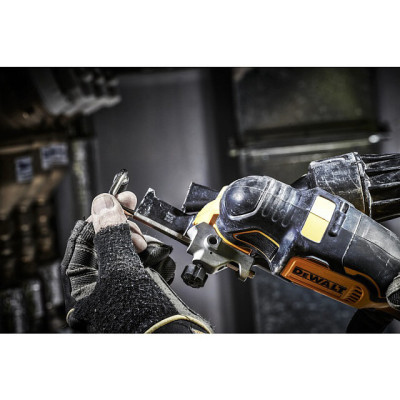 Аккумуляторный многофункциональный инструмент DeWALT DCS356N, без акб