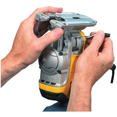 Лобзик DeWALT DW331KT