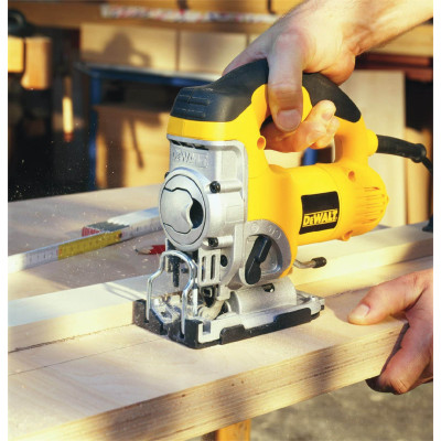 Лобзик DeWALT DW331KT