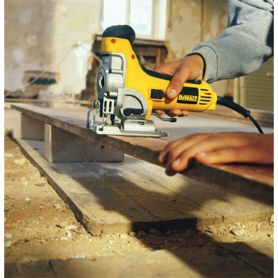 Лобзик DeWALT DW333KT Лобзик DeWALT DW333KT