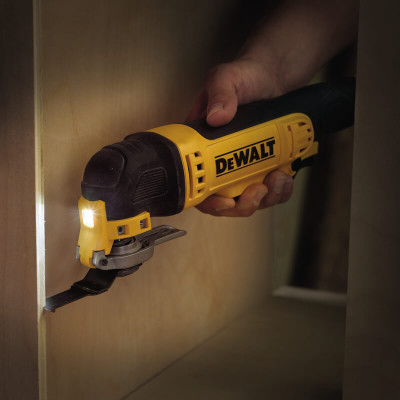 Многофункциональный инструмент DeWALT DWE315KT Многофункциональный инструмент DeWALT DWE315KT
